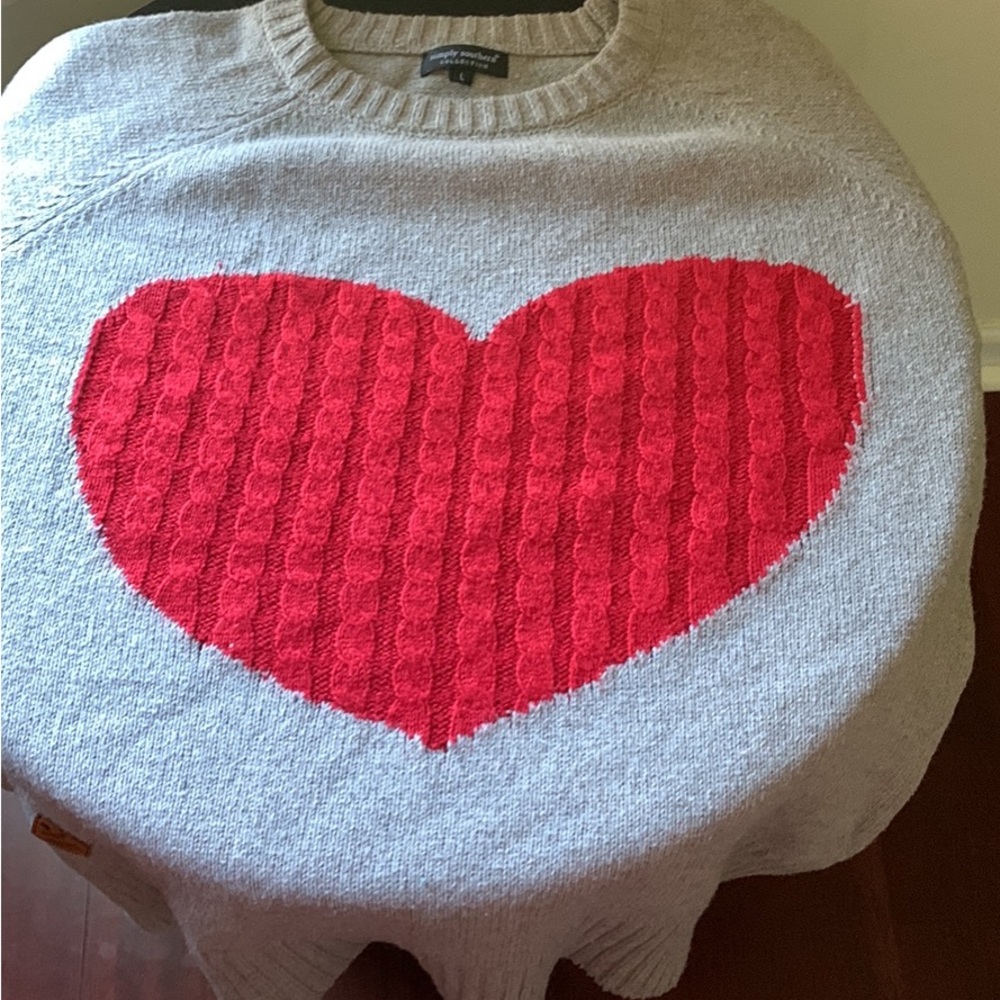 Gray sweatshirt